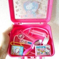 キティちゃん病院ごっこの画像