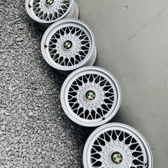 BMW純正15インチアルミホイールの画像