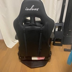 ゲーミングチェア
