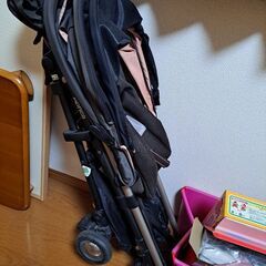 ベビーカー