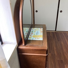 ドレッサー