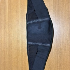 美品バンテリン 腰椎コルセット Mサイズ ブラックの画像