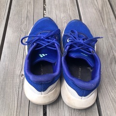 アシックス　スニーカー　22cmの画像