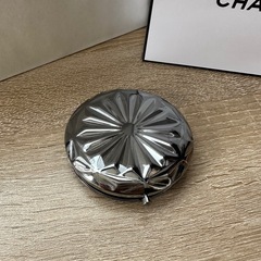 新品未使用・手鏡2面の画像