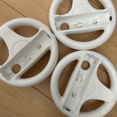 Wii ハンドル3個の画像