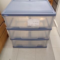 ★ジモティ割あり★  3段プラスチック収納  H68×D53×W...