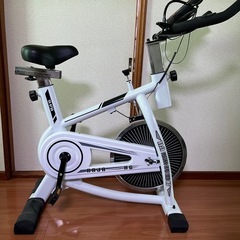 スピンバイク　エアロバイク　室内自転車　ダイエット
の画像
