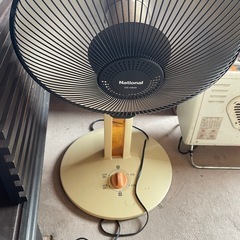 ハロゲンヒーター