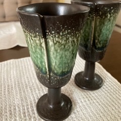 ペアカップ　陶器　ワイングラスの画像