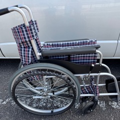 車椅子【日進医療器】中古美品の画像