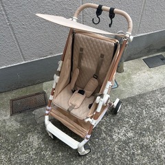 コンパクトベビーカーの画像