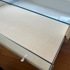 ガラス ローテーブル(取引中）の画像