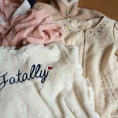 150 女の子　洋服　まとめ売り　ジャケット　ワンピース　ジーンズ　コートの画像