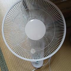 壁掛け扇風機