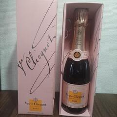 【ヴーヴ・クリコ】ローズ・ラベル ロゼ ハーフボトル 375ml...