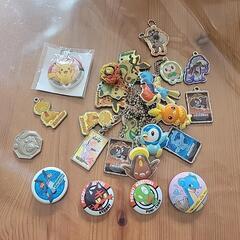 ポケモン缶バッチ　ボールチェーン