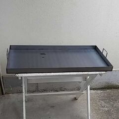 極厚　６ミリ　鉄板　４辺フチ加工　便利な持ち手付き　BBQ　キャンプ　祭りに最適の画像