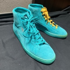 プーマ　スニーカー
