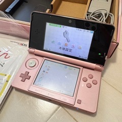 ニンテンドー　Nintendo 3DS 本体　ピンク