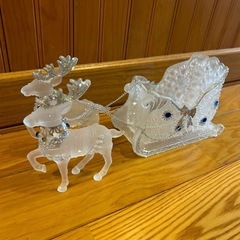 クリスマスインテリア トナカイ ソリ 置物 オブジェの画像