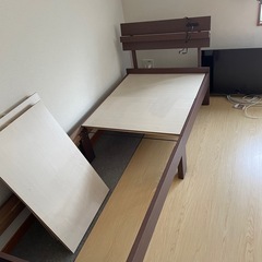 1人用ベッドフレーム、マット
の画像