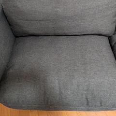 　ニトリ3人掛けソファーの画像