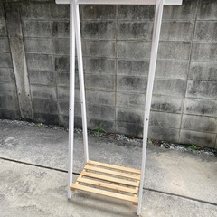 ハンガーラック