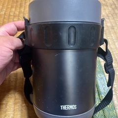 サーモスステンレスランチジャーの画像