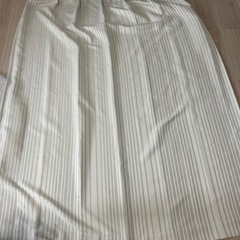 カーテンの画像