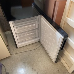 K2505-090 Haier ノンフロン冷凍冷蔵庫 JR-NF148B 2021年製 動作確認済 キズ汚れ有りの画像