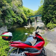 早い者勝ちや！　ホンダPCX125、赤