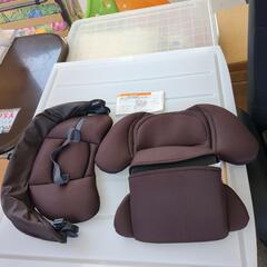 Combi チャイルドシート 茶色 ネーム lite ISOFIXシリーズ 説明書あり 【浜村鹿野温泉ICから3分 買取本舗、 宮本リサイクル 営業時間9～19時 定休日水曜のみ←連絡できませんm(_ _)m】の画像