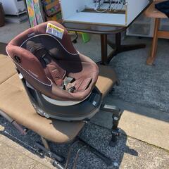 Combi チャイルドシート 茶色 ネーム lite ISOFI...
