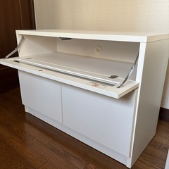 テレビ台　キャビネットの画像