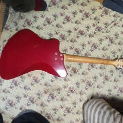 エレキギター　希少フェルナンデスBurny　H-65　ミディアムスケール　赤シャチの画像