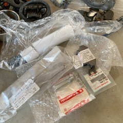 受け渡し決まりました 
KDX200の部品色々の画像