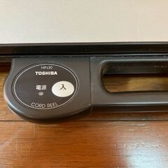 東芝ズボンプレッサーの画像