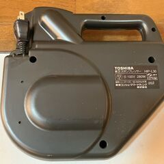 東芝ズボンプレッサーの画像