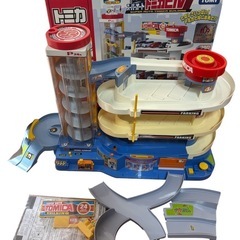 トミカ　スーパーオートトミカビル