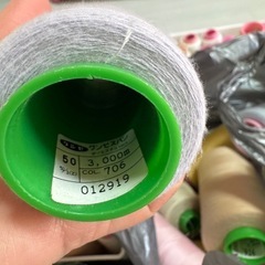 業務用ミシン糸の画像