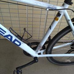 値下げ！HEAD★7段変速クロスバイク★ノーパンクタイヤ★700×28C  HEAD×CHACLE PHYTHON ホワイトの画像