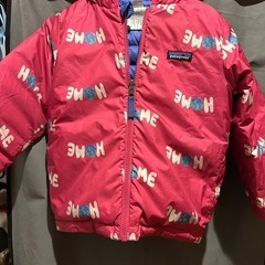 キッズ　patagonia リバーシブルダウン