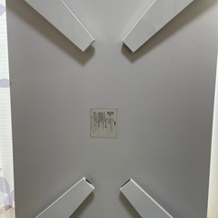 テーブル