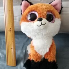 ぬいぐるみ⑬　クリクリおめめのキツネ