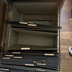 事務用袖机の画像