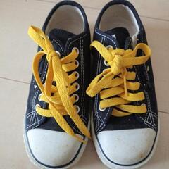 【中古品】Converse　19センチ　靴