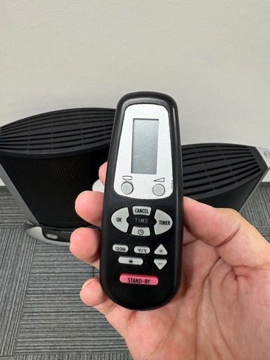 DeLonghi Saro5 ×2個　電気ヒーター パネルヒーター