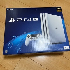PS4 PRO
