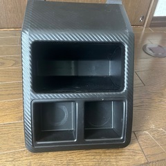 ハイエースコンソールボックス