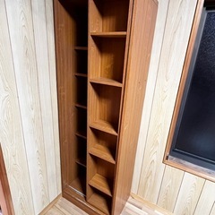スライド本棚を無料で差し上げますの画像